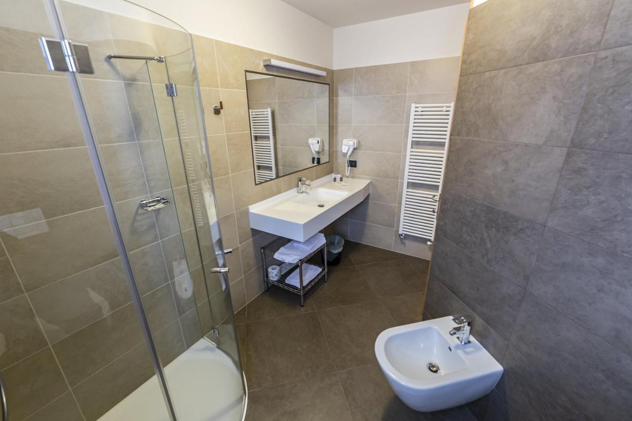 Hotel Garnì Paradisi - Wellness&Spa Mezzano Esterno foto
