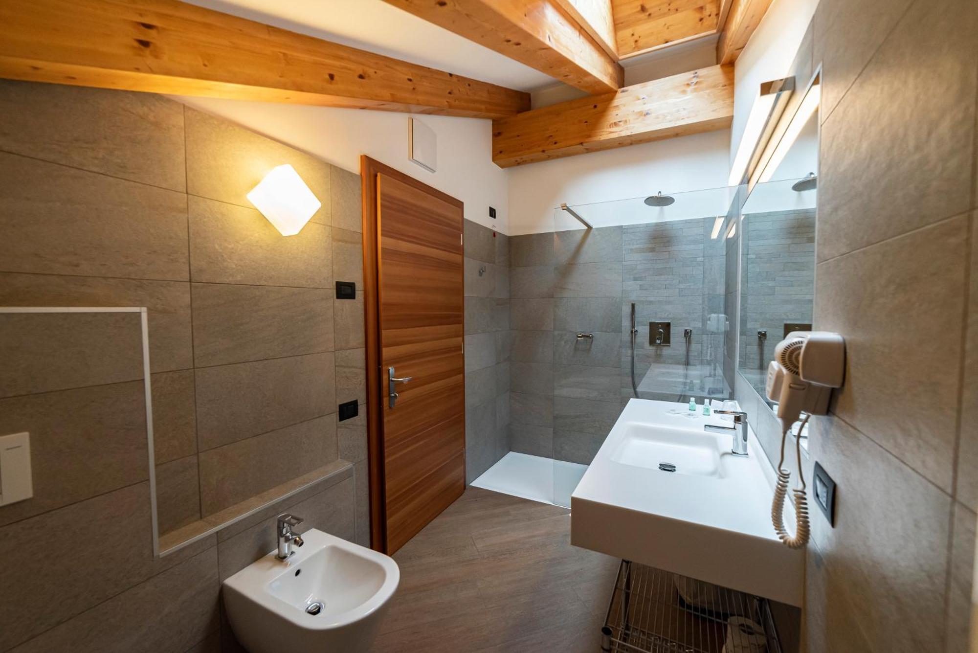Hotel Garnì Paradisi - Wellness&Spa Mezzano Esterno foto