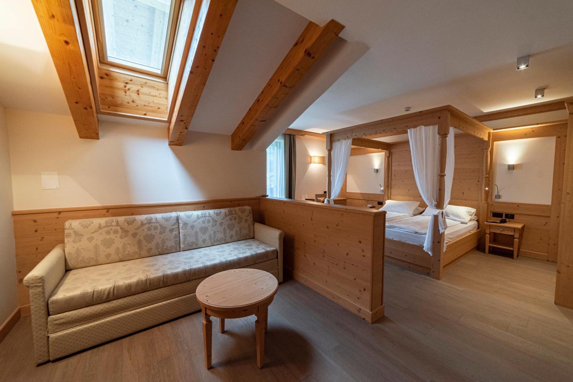 Hotel Garnì Paradisi - Wellness&Spa Mezzano Esterno foto