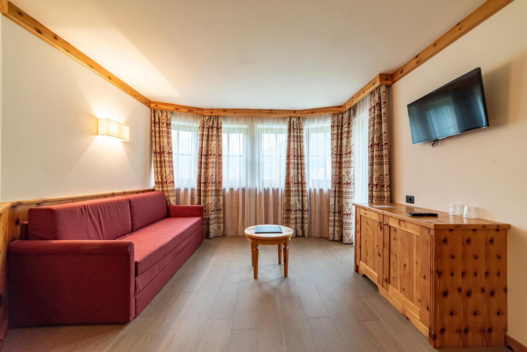 Hotel Garnì Paradisi - Wellness&Spa Mezzano Esterno foto
