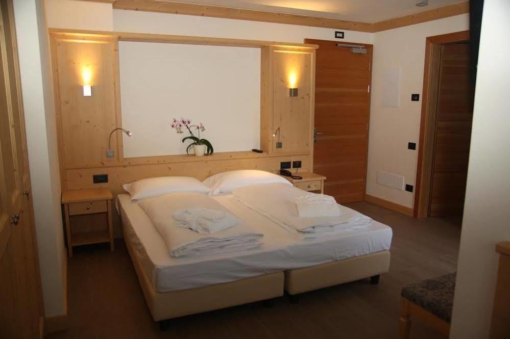 Hotel Garnì Paradisi - Wellness&Spa Mezzano Esterno foto