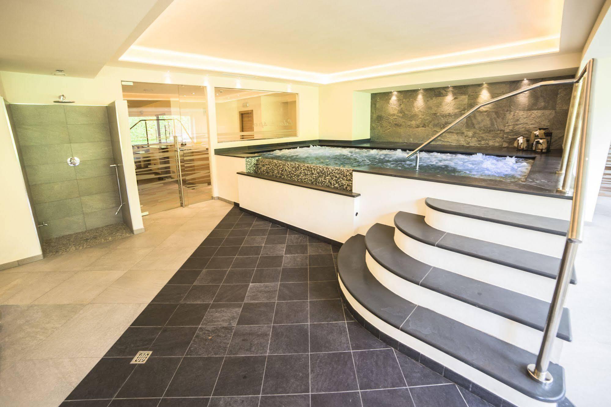Hotel Garnì Paradisi - Wellness&Spa Mezzano Esterno foto